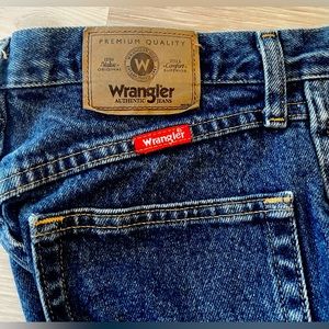 Wrangler  Five StarPremium Performance Series Regular Fit Jean.